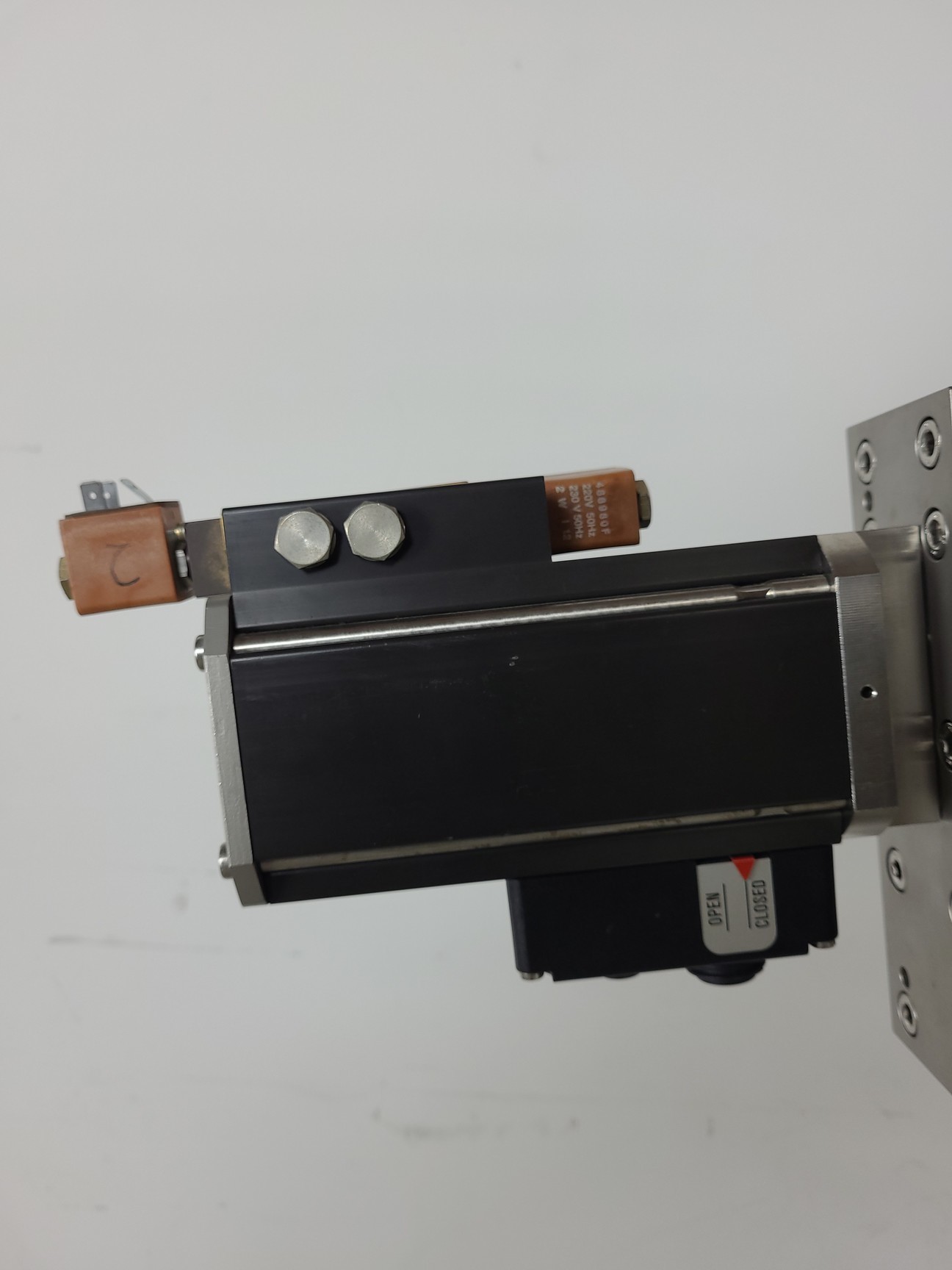 Image of Surface Science Instrument VG Scientific UHV Vacuum Chamber & StarCell Ion Pump 