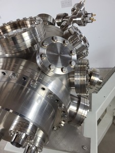 Thumbnail image of Surface Science Instrument VG Scientific UHV Vacuum Chamber & StarCell Ion Pump 