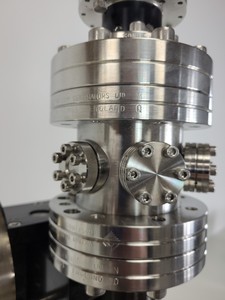 Thumbnail image of Vacuum Generators Ltd HPLT050 5-axis UHV micro-manipulator 