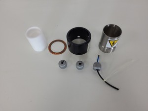 Thumbnail image of Vacuum Generators Ltd HPLT050 5-axis UHV micro-manipulator 