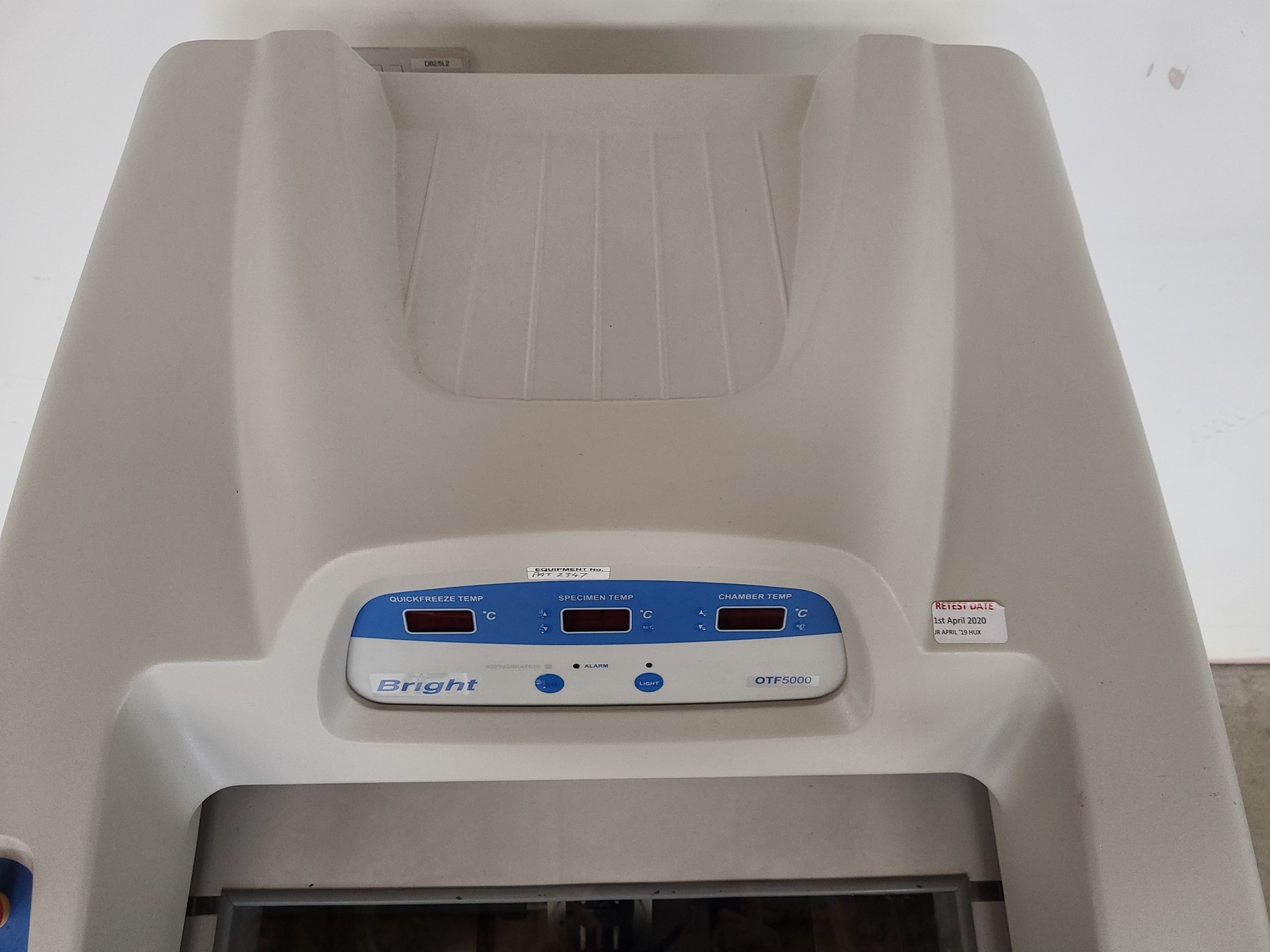 Image of Bright Instruments Cryostat Microtome OTF5000 Lab