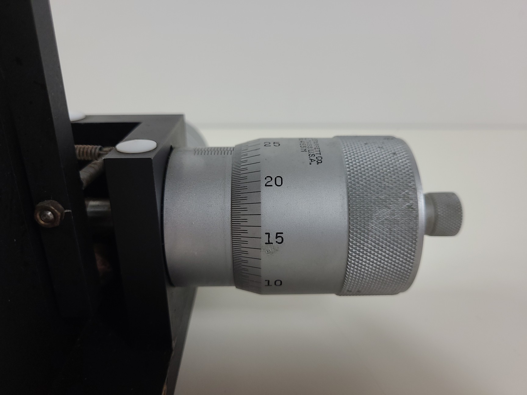 Image of 2 x Micromanipulator Parts The L.S. Starrett Co Athol. Mass. USA. No 465M Lab