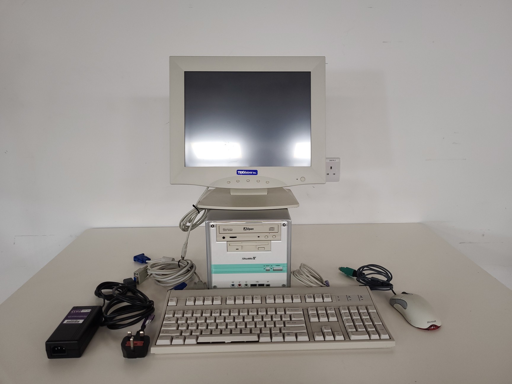 Image of RMC Products PowerTome PC Ultramicrotome + LKB 7800 KnifemakerLab
