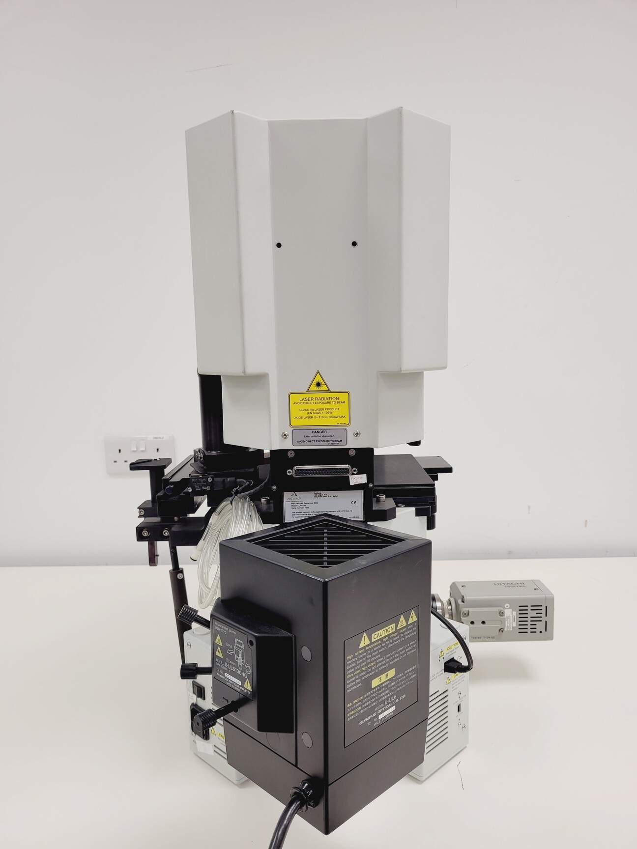 Image of Olympus IX50/Arcturus LCM2106 PixCell 2E Microdissection Microscope System
