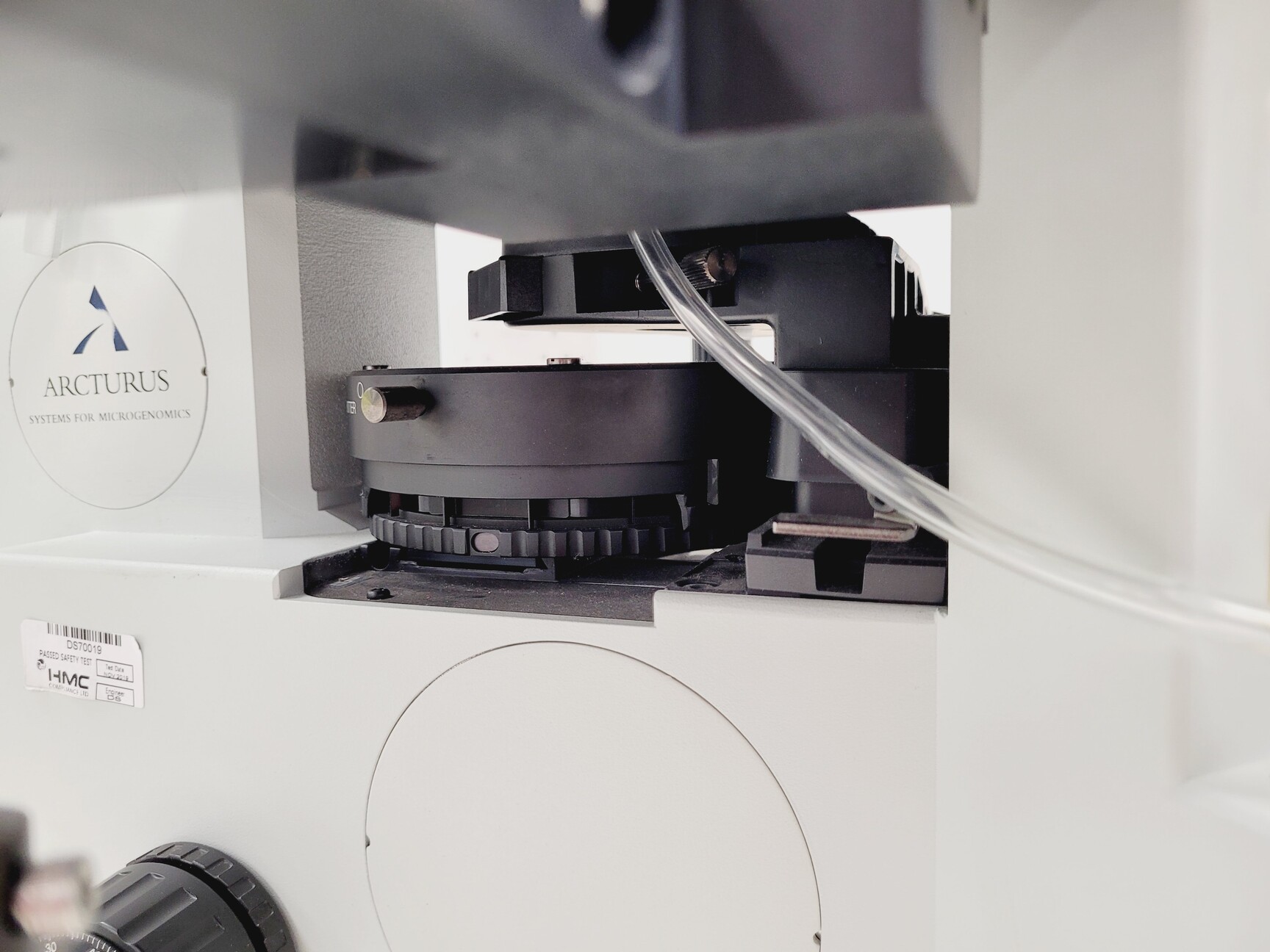 Image of Olympus IX50/Arcturus LCM2106 PixCell 2E Microdissection Microscope System