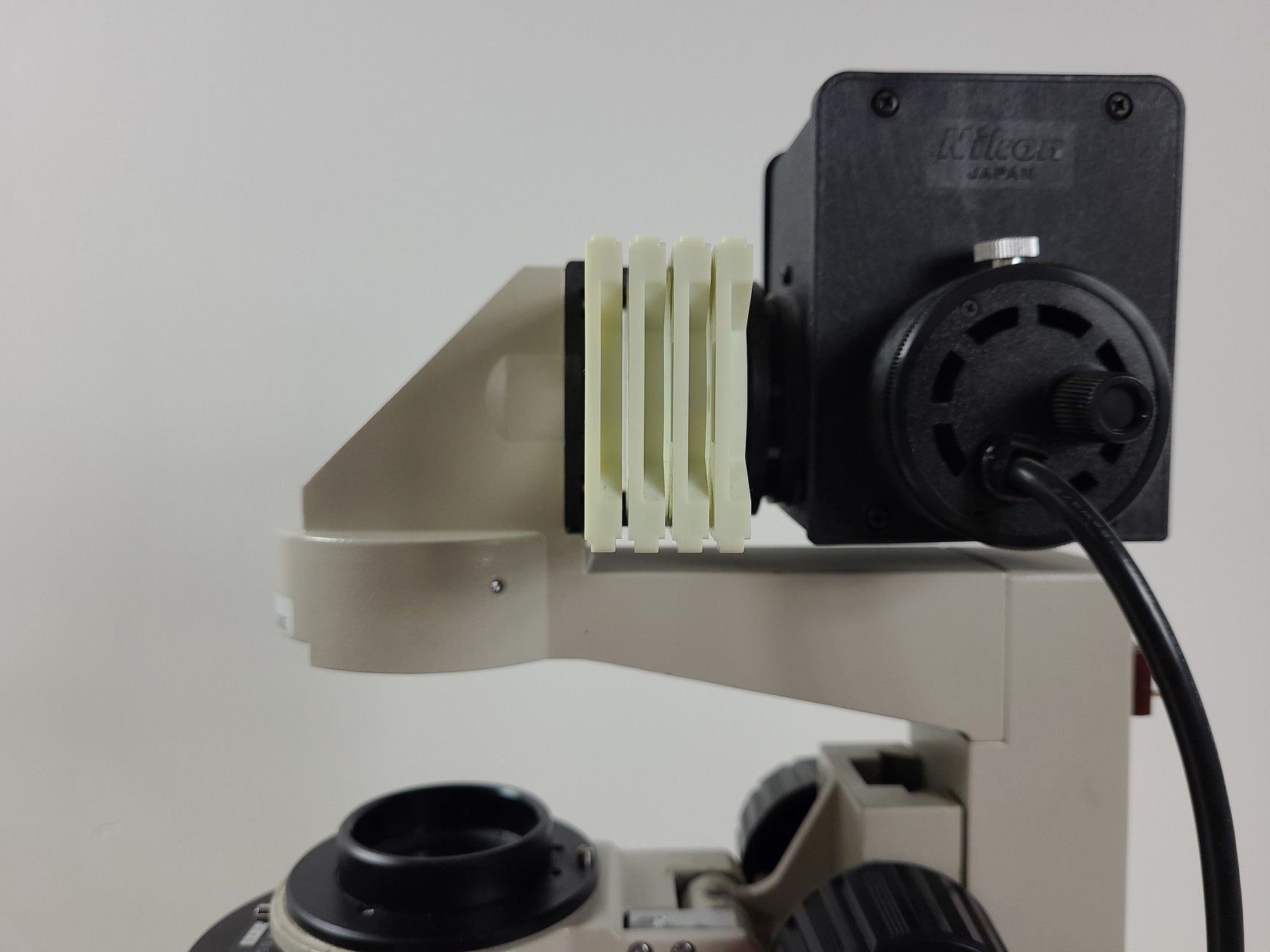 Image of Nikon Diaphot Microscope System with 3 x Objectives Lab Spares/Repairs