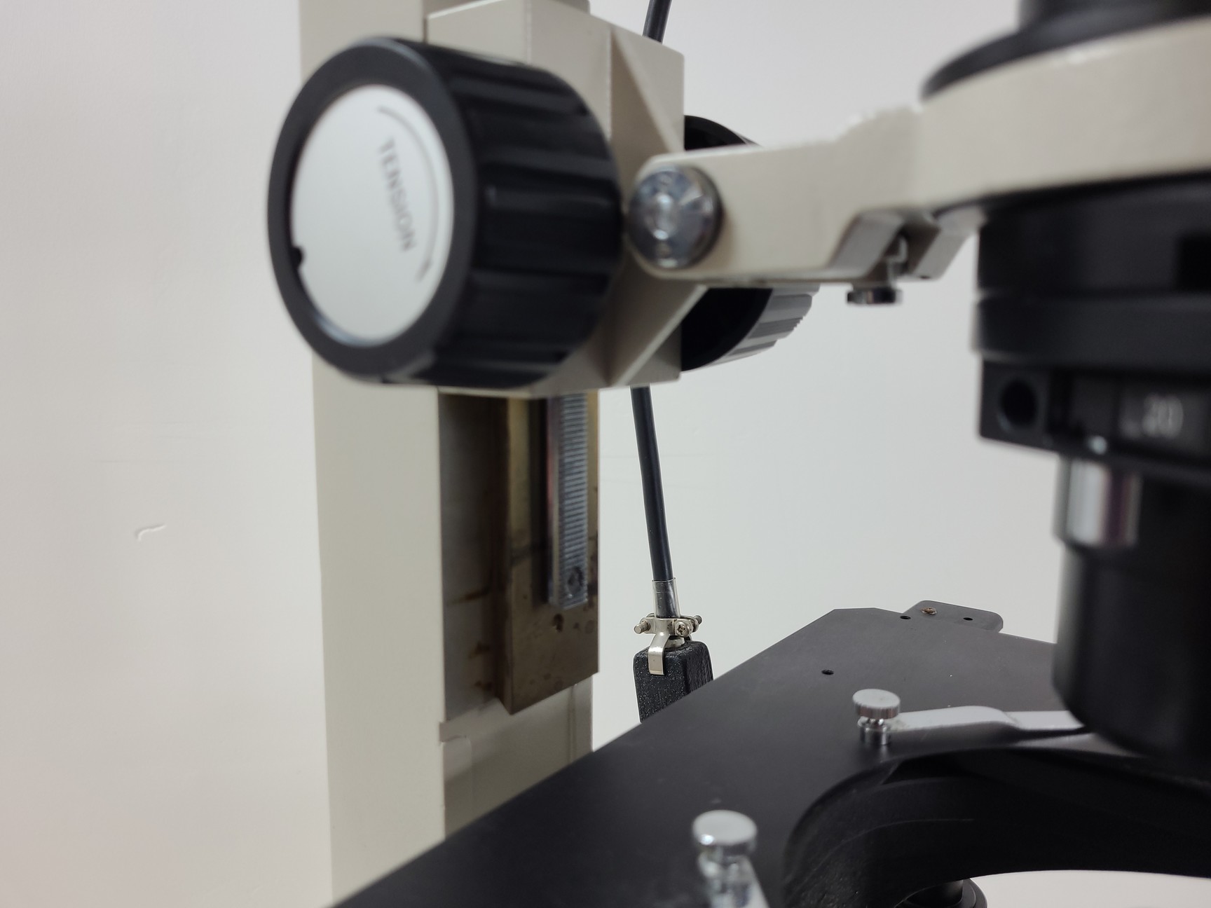 Image of Nikon Diaphot Microscope System with 3 x Objectives Lab Spares/Repairs