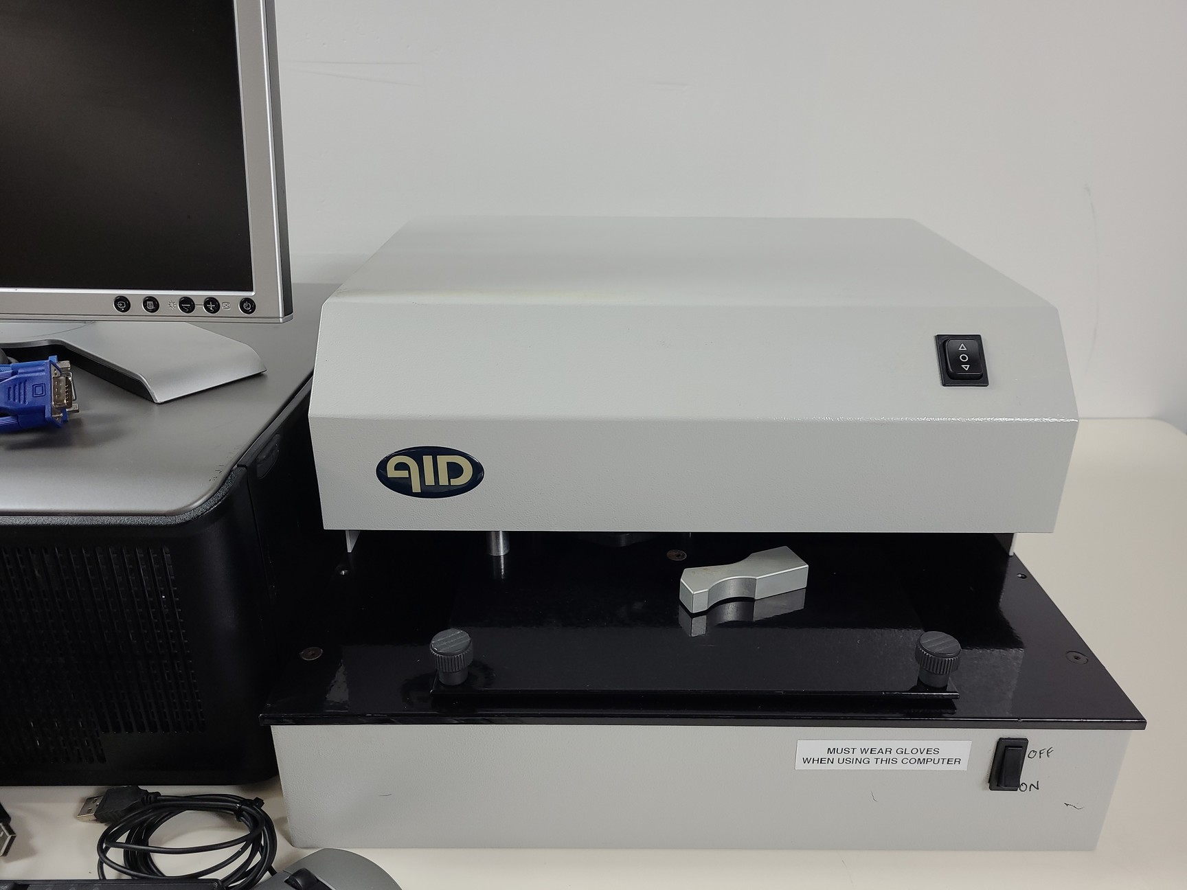 Image of AID Elispot ELR02 Plate Reader System with PC & Software Lab