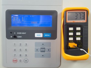 Thumbnail image of Sanyo Co2 Laboratory Incubator Model MCO-19AIC (UV) Lab