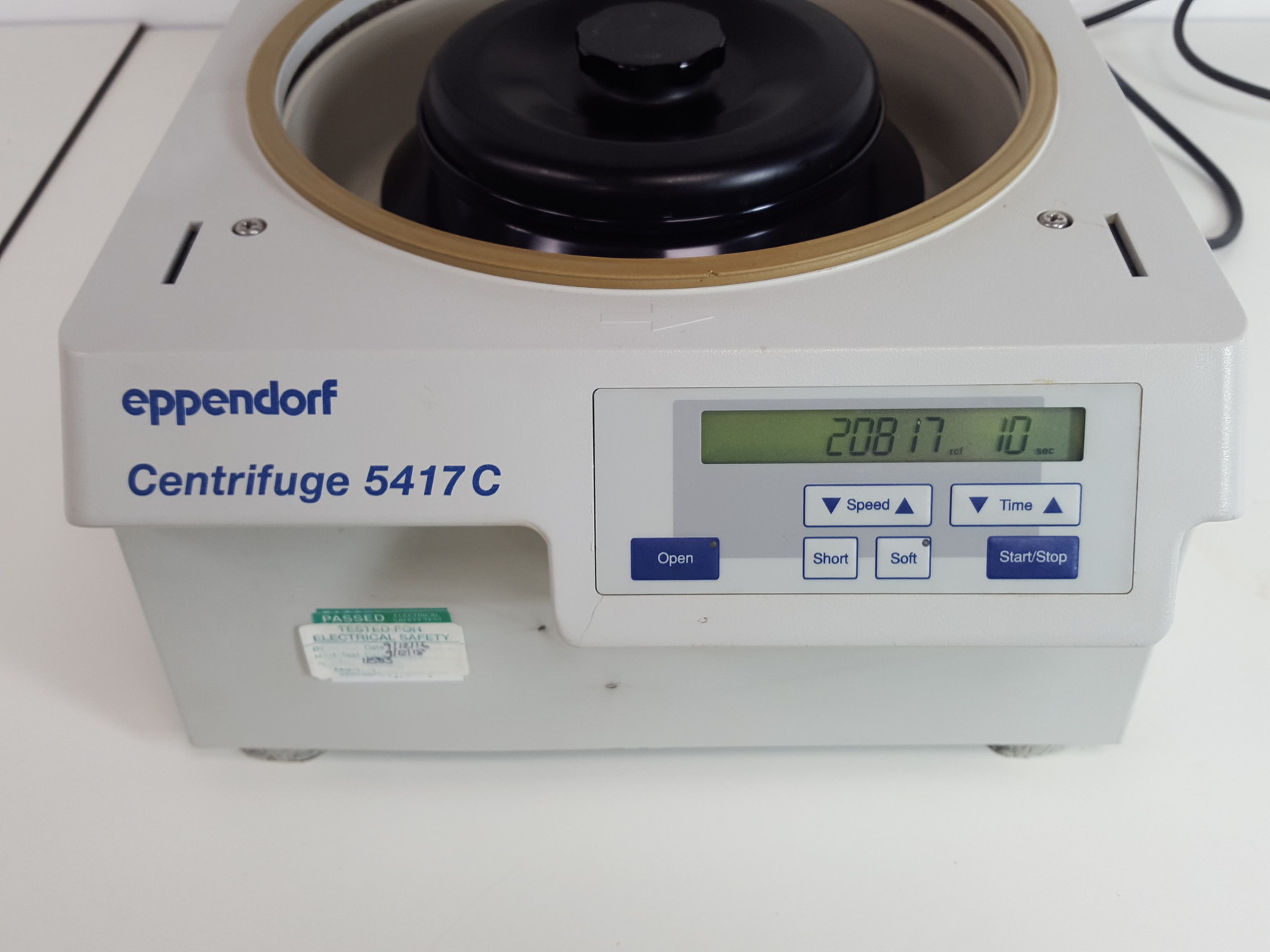 Image of Eppendorf Benchtop Laboratory Centrifuge Model 5417C with 14000rpm Rotor Lab