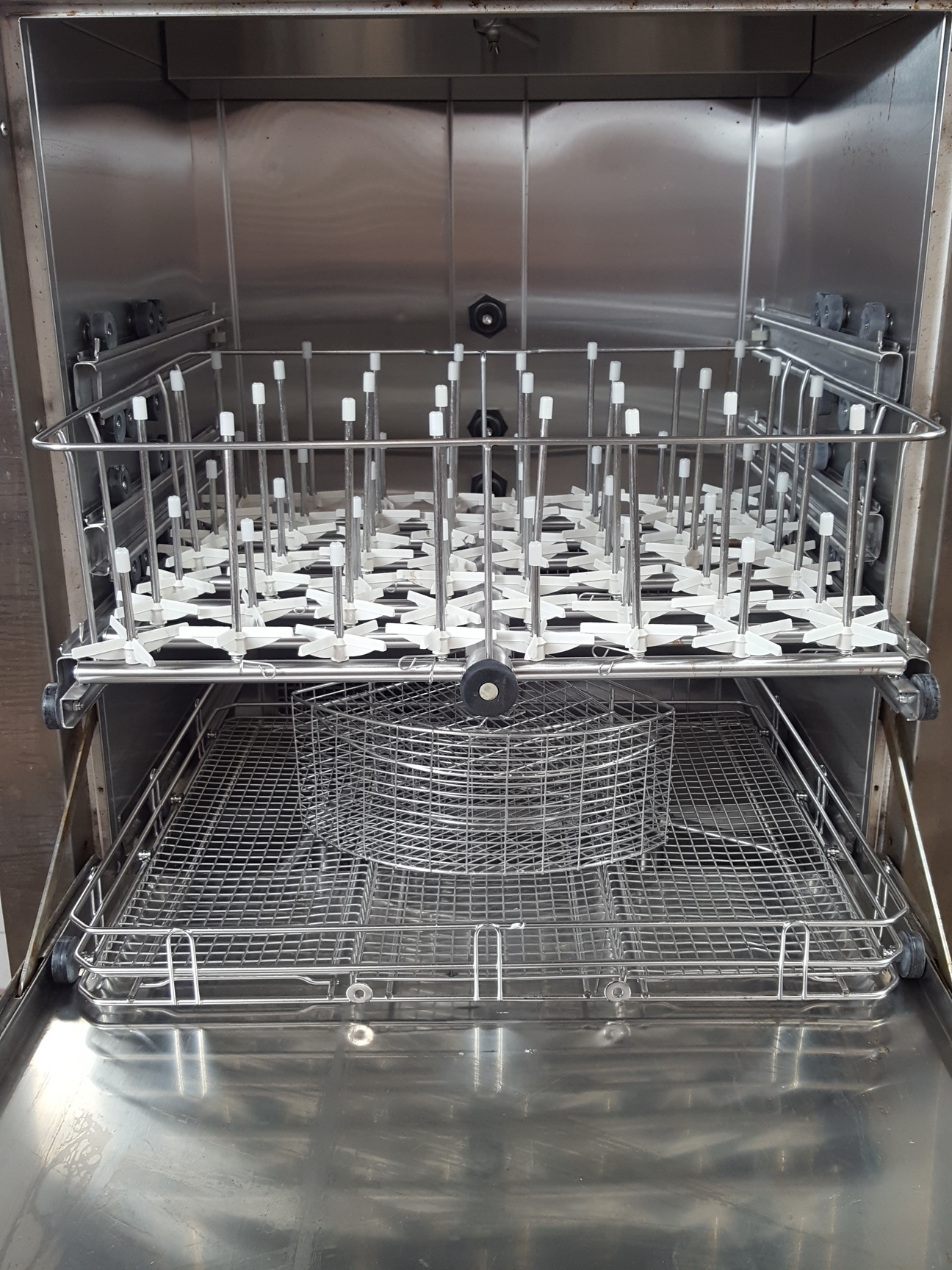 Image of Lancer Dishwasher 1400UP Laboratory Glass Washer Lab