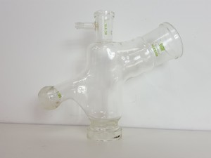 Thumbnail image of Pair of Buchi Rotavapor Glass Rotary Evaporator Condensers & Accessories Lab