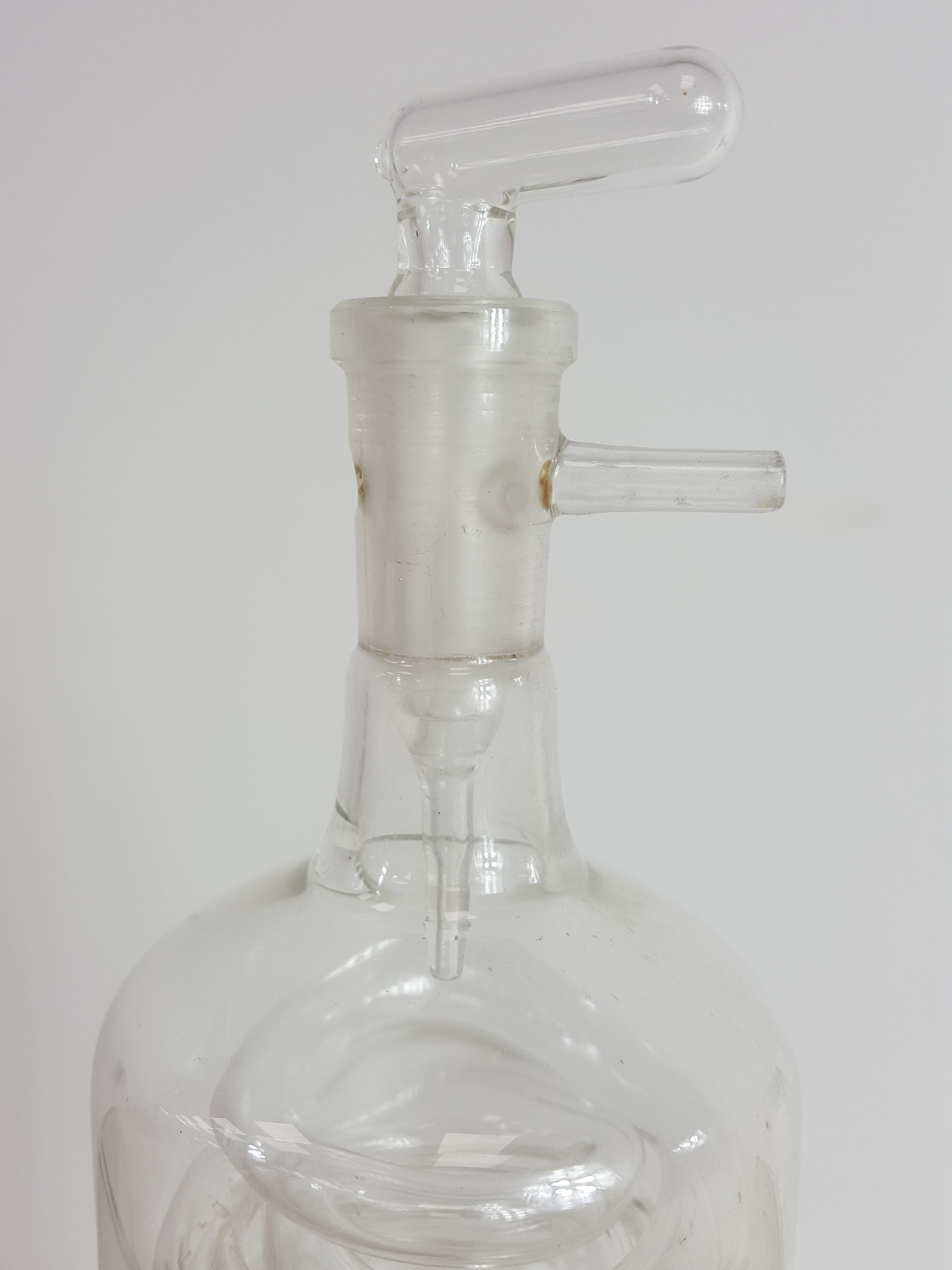 Image of Pair of Buchi Rotavapor Glass Rotary Evaporator Condensers & Accessories Lab