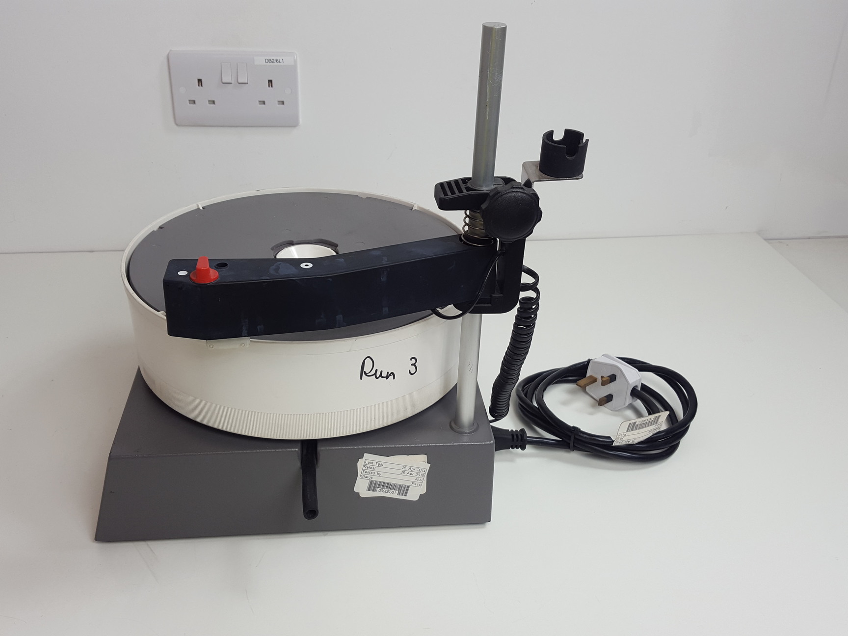 Image of Pharmacia Biotech FPLC System - UV-1, LCC-501, FRAC-100, REC 102 Lab 