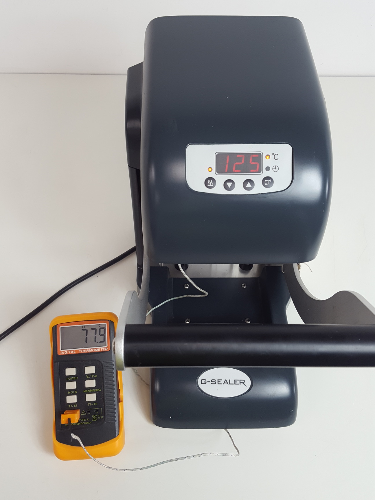 Image of Thermo Scientific S1420499-1-A002 G-Sealer Variable Temperature Sealer Lab