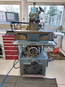 Thumbnail image of Aciera F4 Manual Milling Machine Engineering Workshop