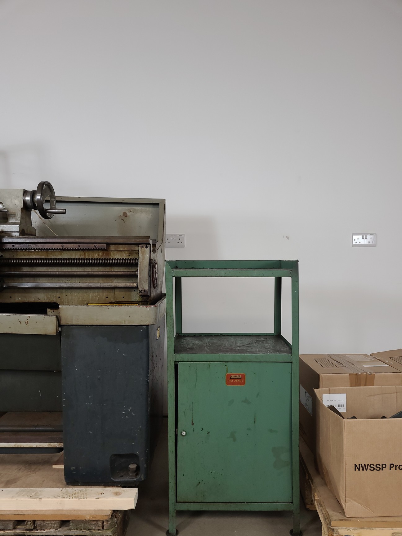 Image of Colchester Master 2500 Lathe + Tool Cabinet + Tooling Engineering