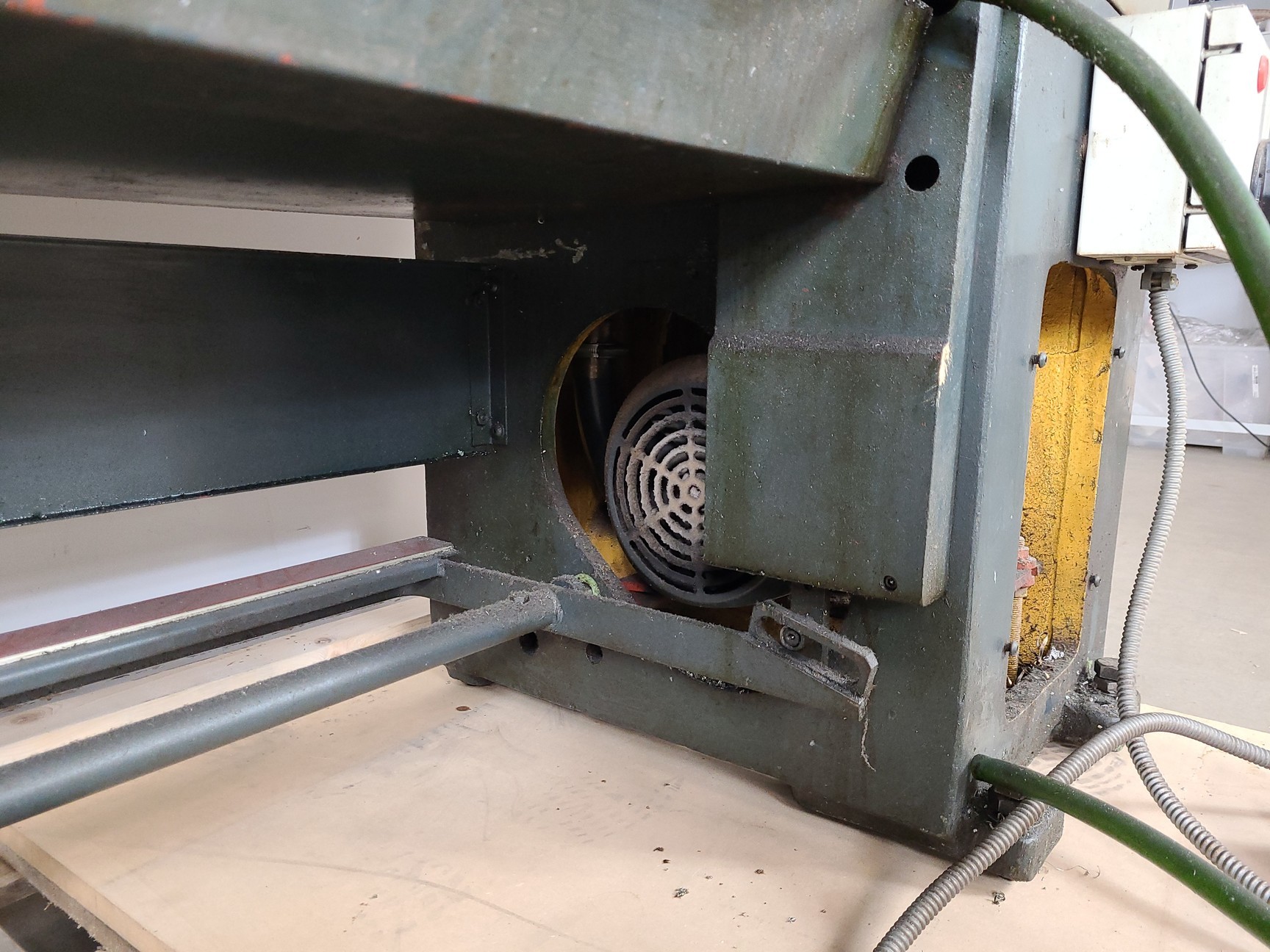 Image of Colchester Master 2500 Lathe + Tool Cabinet + Tooling Engineering
