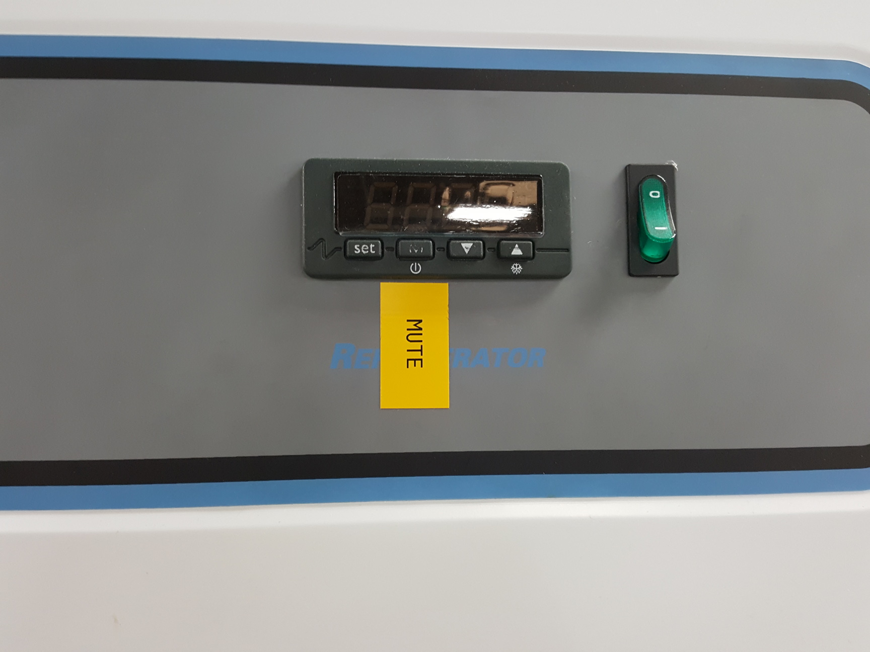 Image of Thermo Scientific Laboratory Refrigerator/Fridge Model - R14X-GAEV-TS Lab Faulty