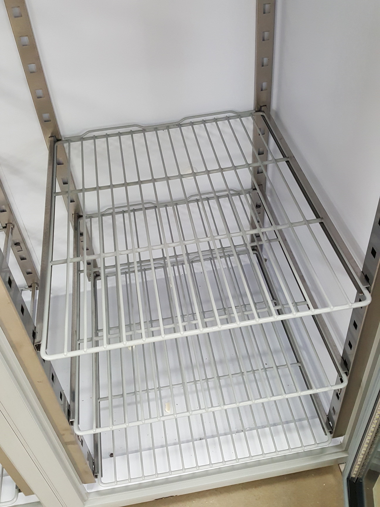 Image of Thermo Scientific Laboratory Refrigerator/Fridge Model - R14X-GAEV-TS Lab Faulty