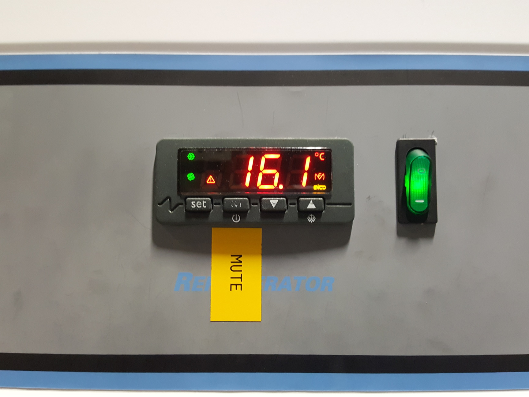 Image of Thermo Scientific Laboratory Refrigerator/Fridge Model - R14X-GAEV-TS Lab Faulty