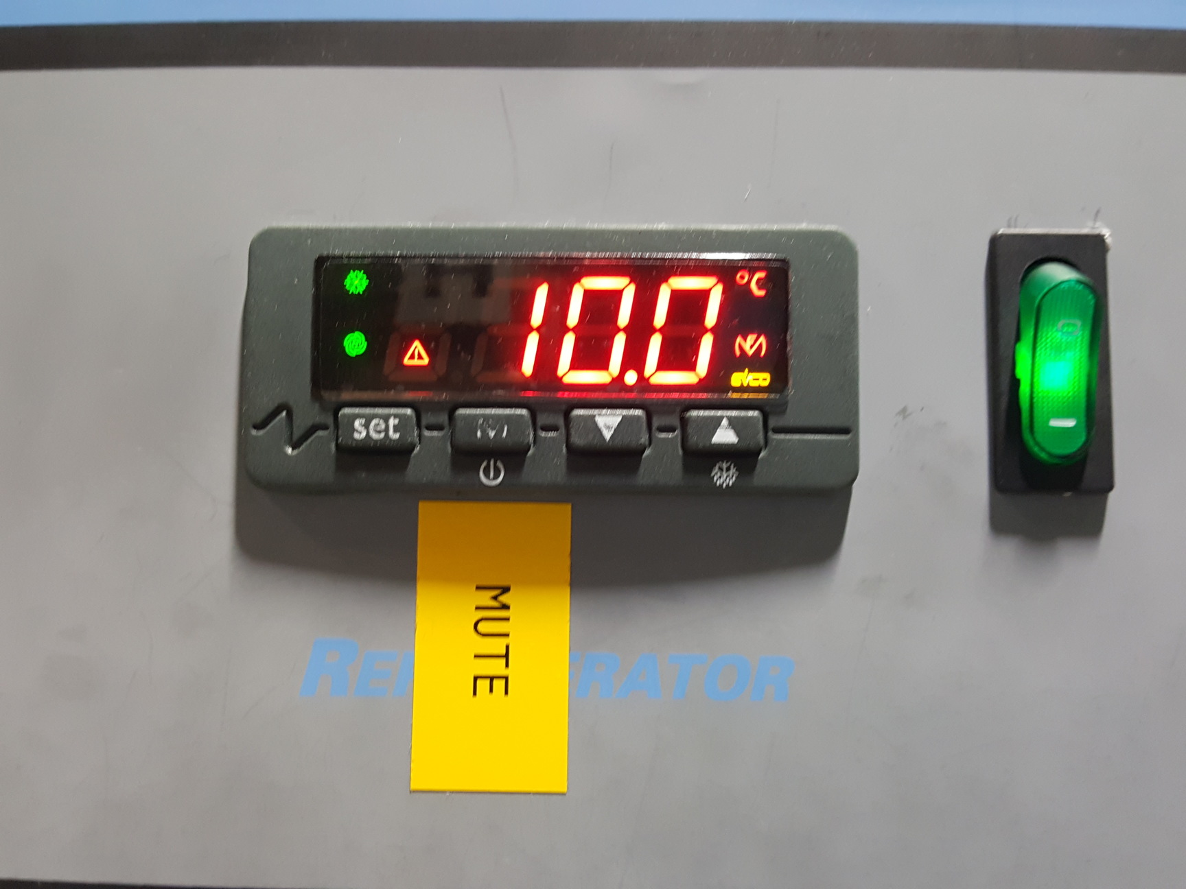Image of Thermo Scientific Laboratory Refrigerator/Fridge Model - R14X-GAEV-TS Lab Faulty