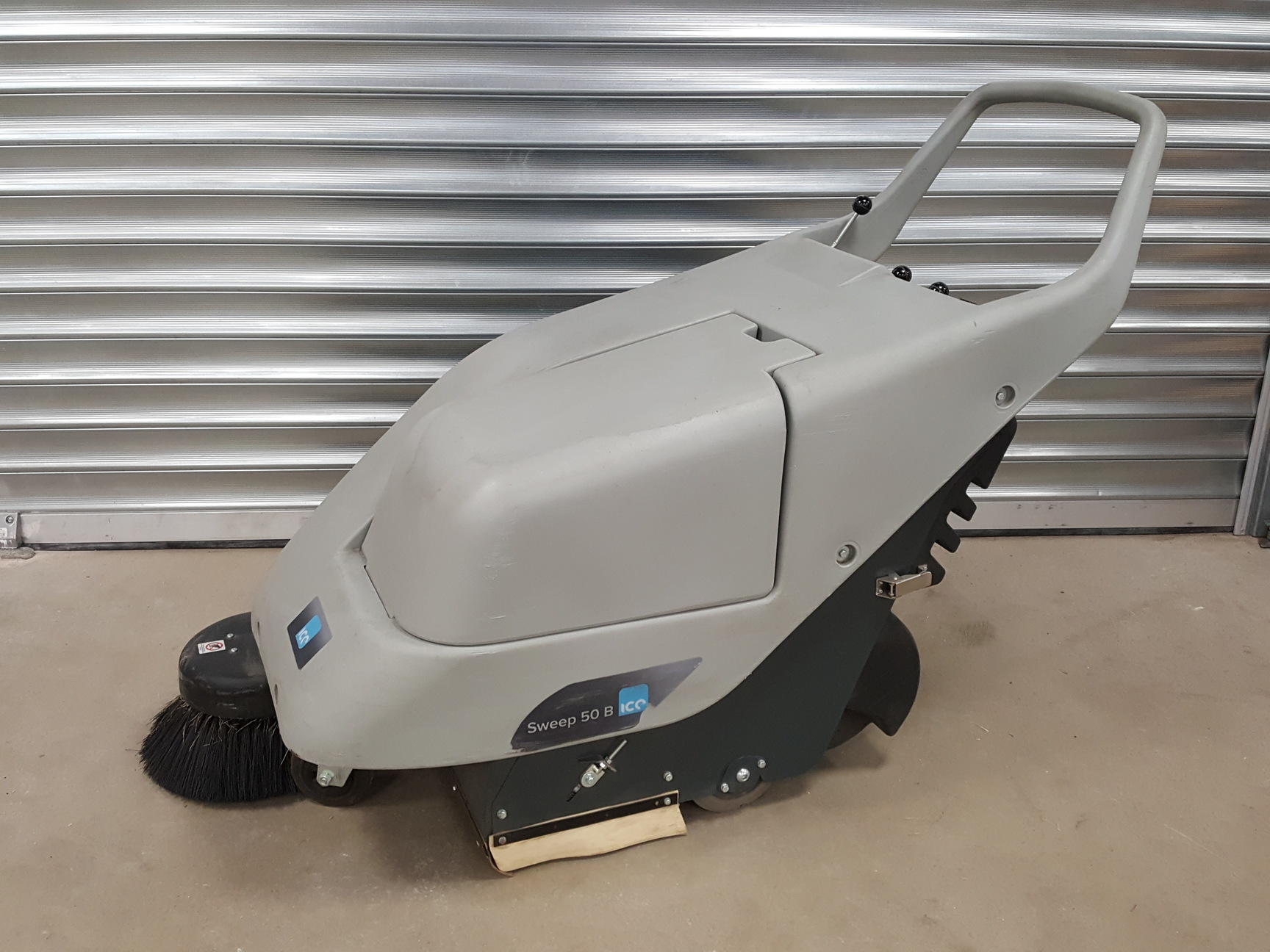 Image of Ice Sweep 50 B Sweeping Machine PN - 108102 Industrial Commercial Floor Cleaner
