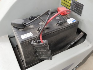 Thumbnail image of Ice Sweep 50 B Sweeping Machine PN - 108102 Industrial Commercial Floor Cleaner