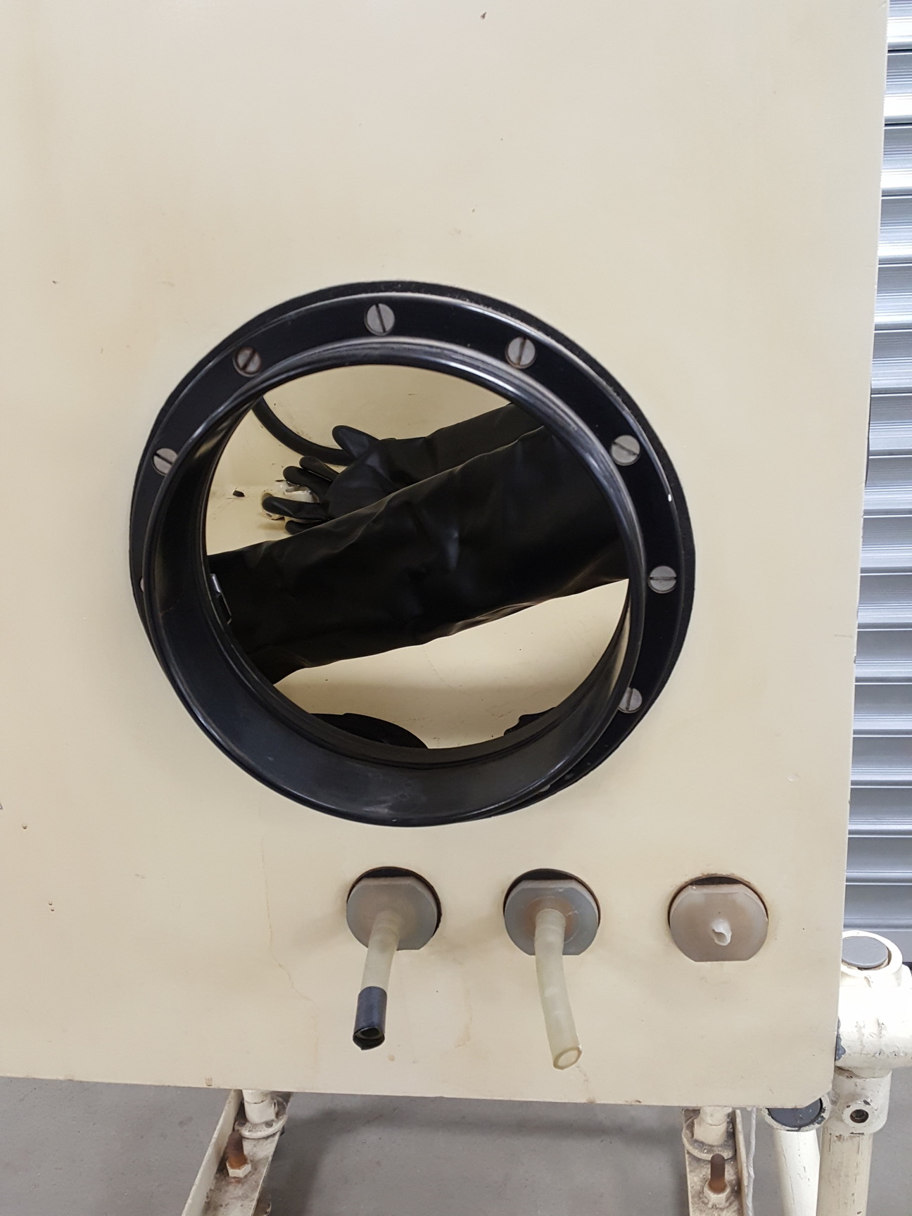Image of Lintott Engineering Ltd Laboratory Glove Box Lab