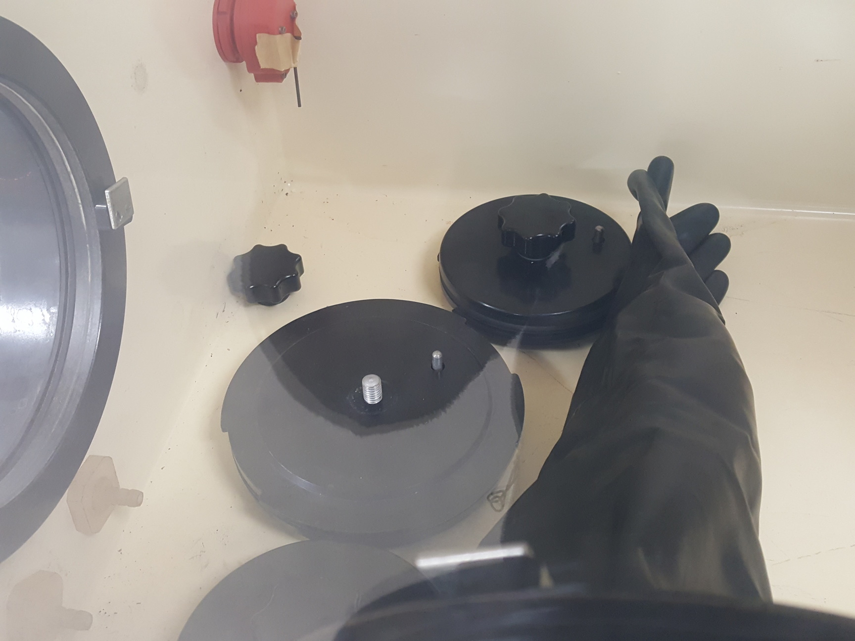 Image of Lintott Engineering Ltd Laboratory Glove Box Lab