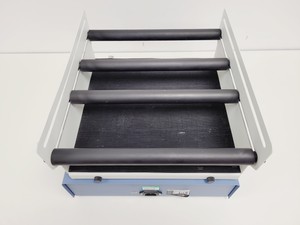 Thumbnail image of Stuart Orbital Shaker Model SSL1 with 4 x Retaining Bars Lab