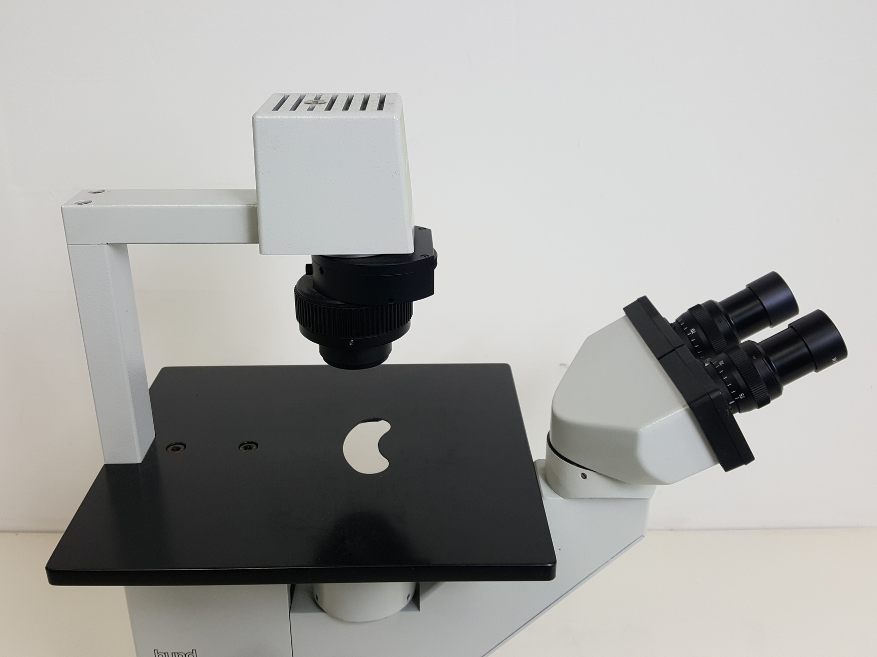 Image of Hund Wetzlar Wilovert Inverted Microscope 10/0.25 Ph-p & A4/0.10 Objectives Lab