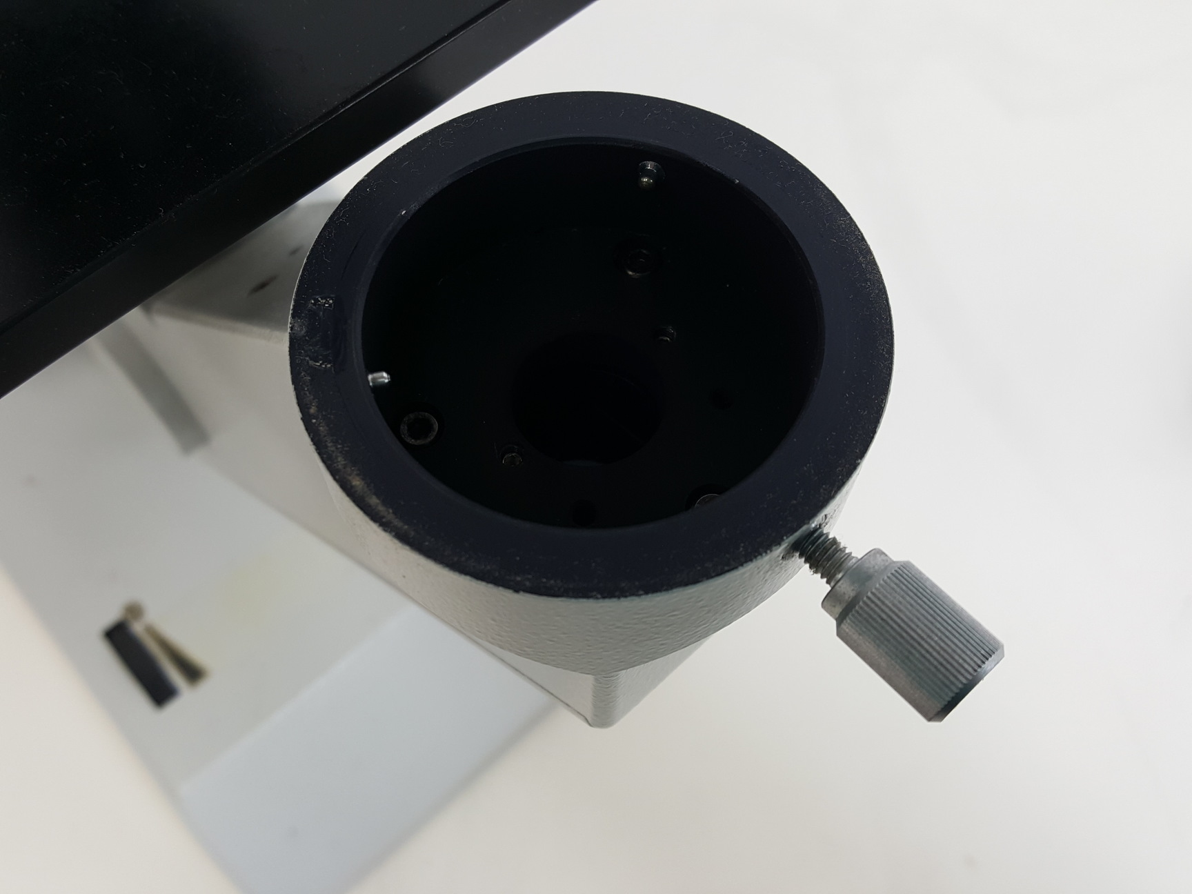 Image of Hund Wetzlar Wilovert Inverted Microscope 10/0.25 Ph-p & A4/0.10 Objectives Lab
