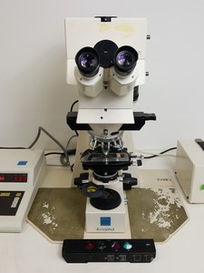Thumbnail image of Carl Zeiss Axiophot Fluorescent Microscope w/ 6 Objectives Apchromat Neofluar