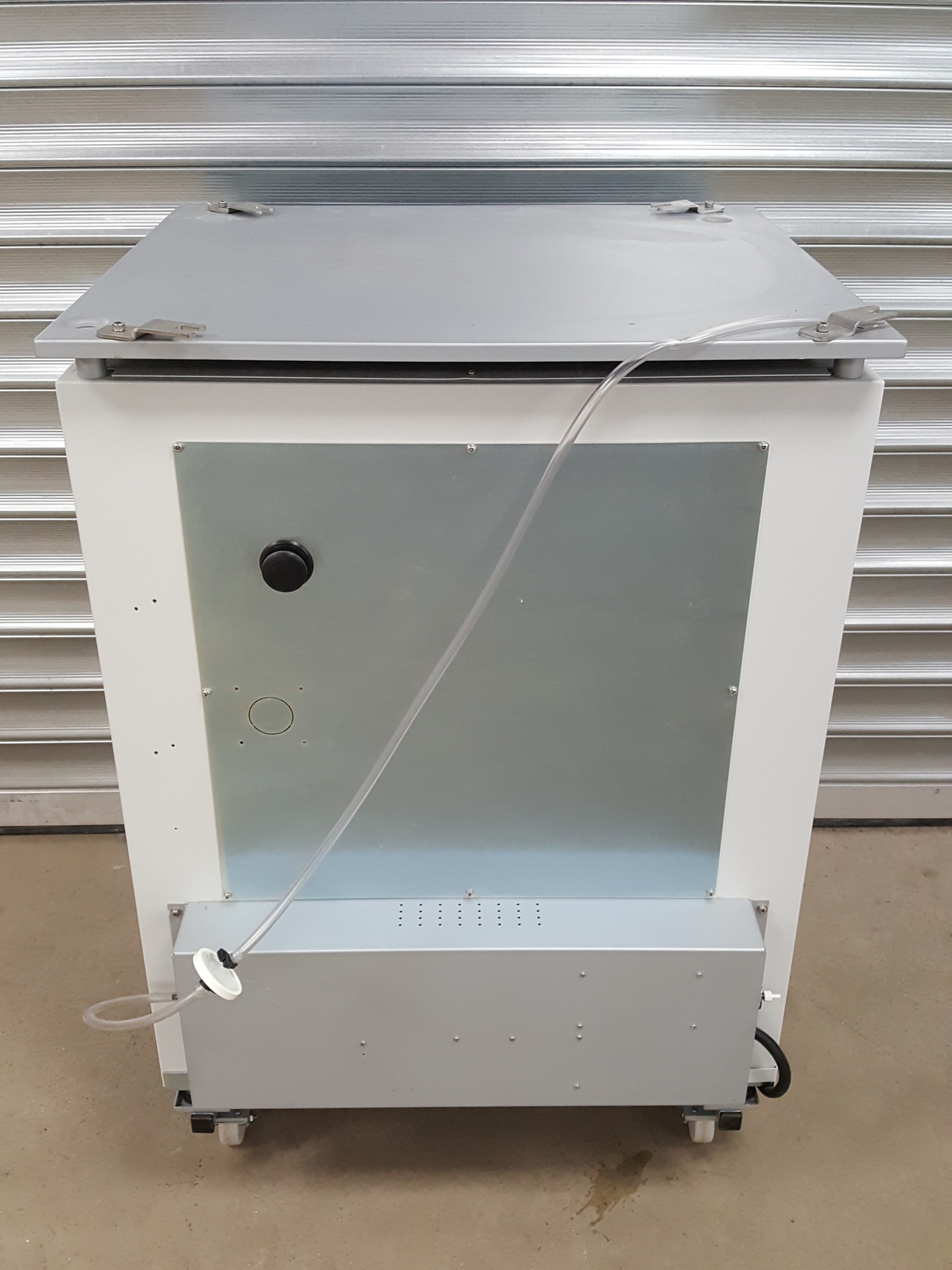 New Brunswick Galaxy 170 S Laboratory Incubator with Wheels Lab