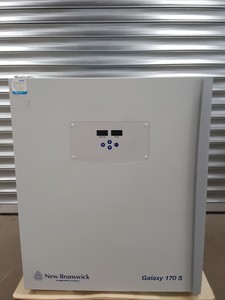 Thumbnail image of New Brunswick Galaxy 170 S CO2 Laboratory Incubator Model - CO170S-230-1000 Lab