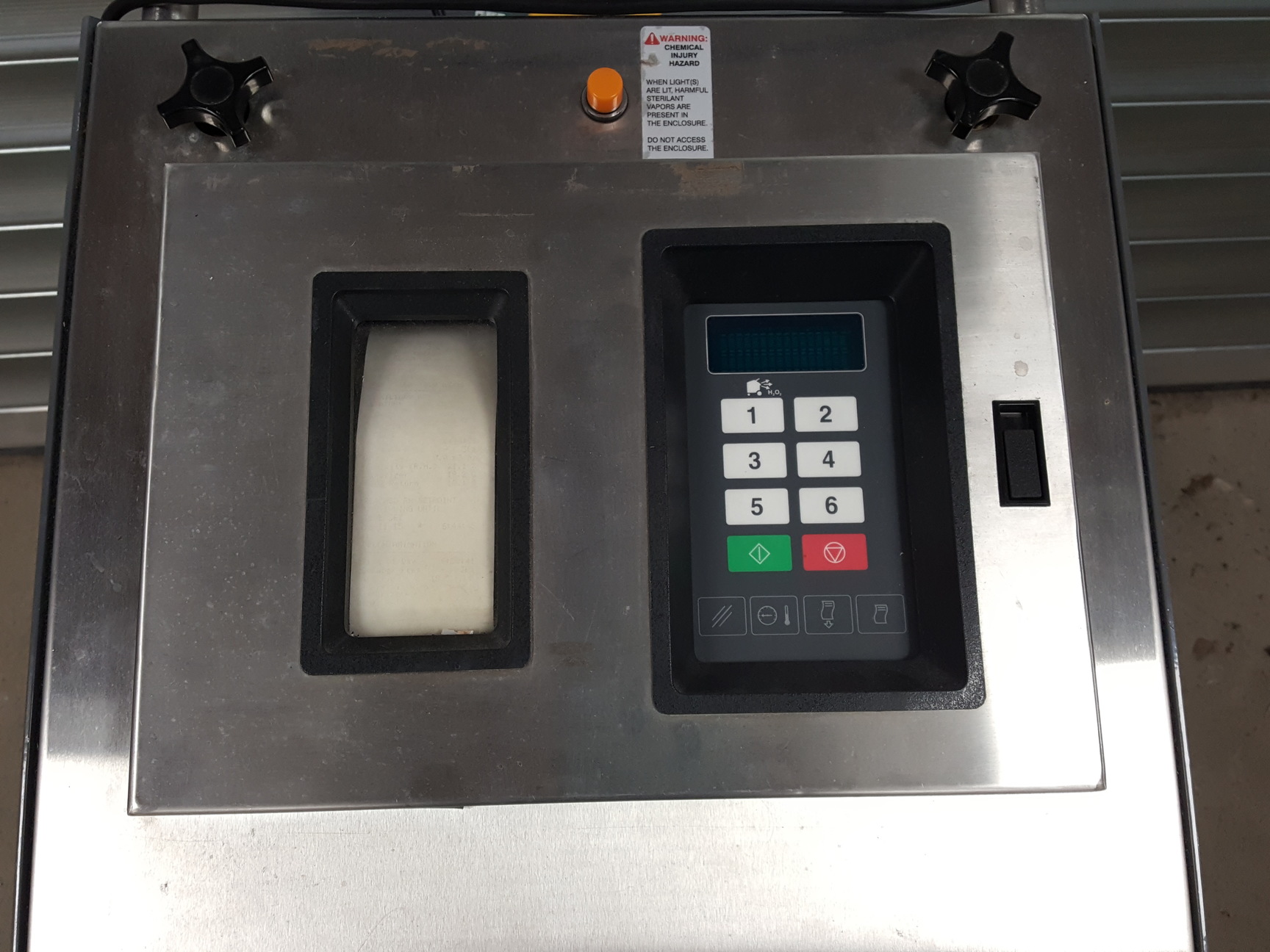 Image of Steris VHP 100-P Biodecontamination & VHP 100 R Desiccant Regeneration System