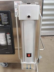 Thumbnail image of Steris VHP 100-P Biodecontamination & VHP 100 R Desiccant Regeneration System