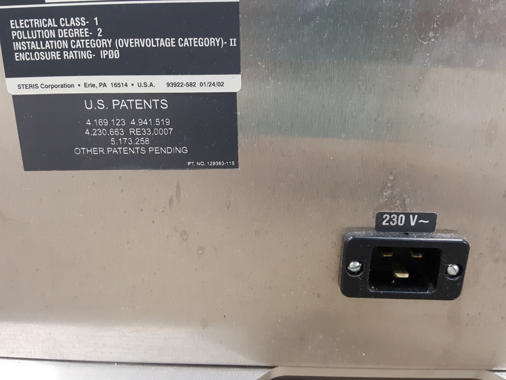 Image of Steris VHP 100-P Biodecontamination & VHP 100 R Desiccant Regeneration System
