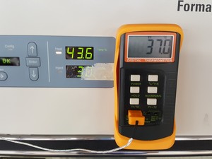 Thumbnail image of Thermo Scientific Forma Reach-In CO2 Laboratory Incubator Model 3951 Lab