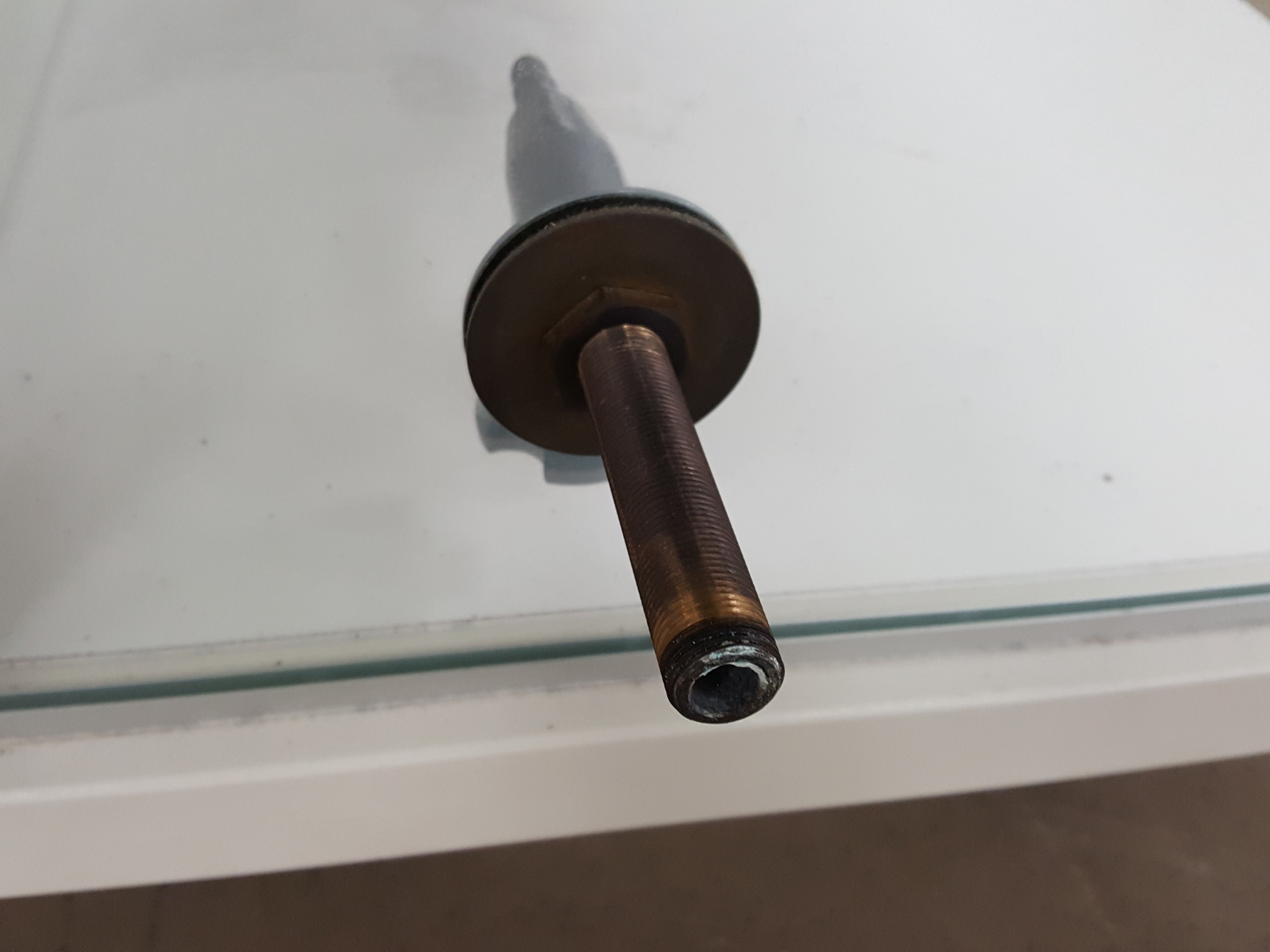 Image of Kendro Heraeus Hera Guard Flow Cabinet Clean Bench Type HPH 18 Lab Laminar Flow