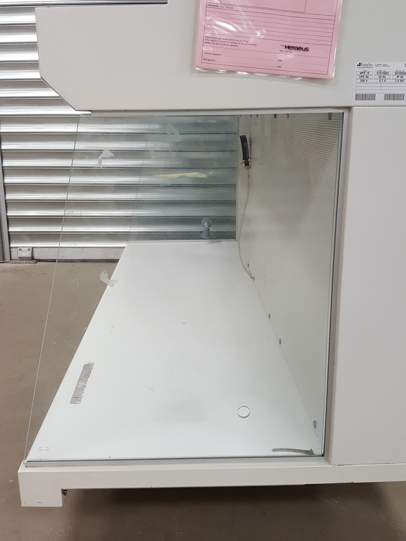 Image of Kendro Heraeus Hera Guard Flow Cabinet Clean Bench Type HPH 18 Lab Laminar Flow