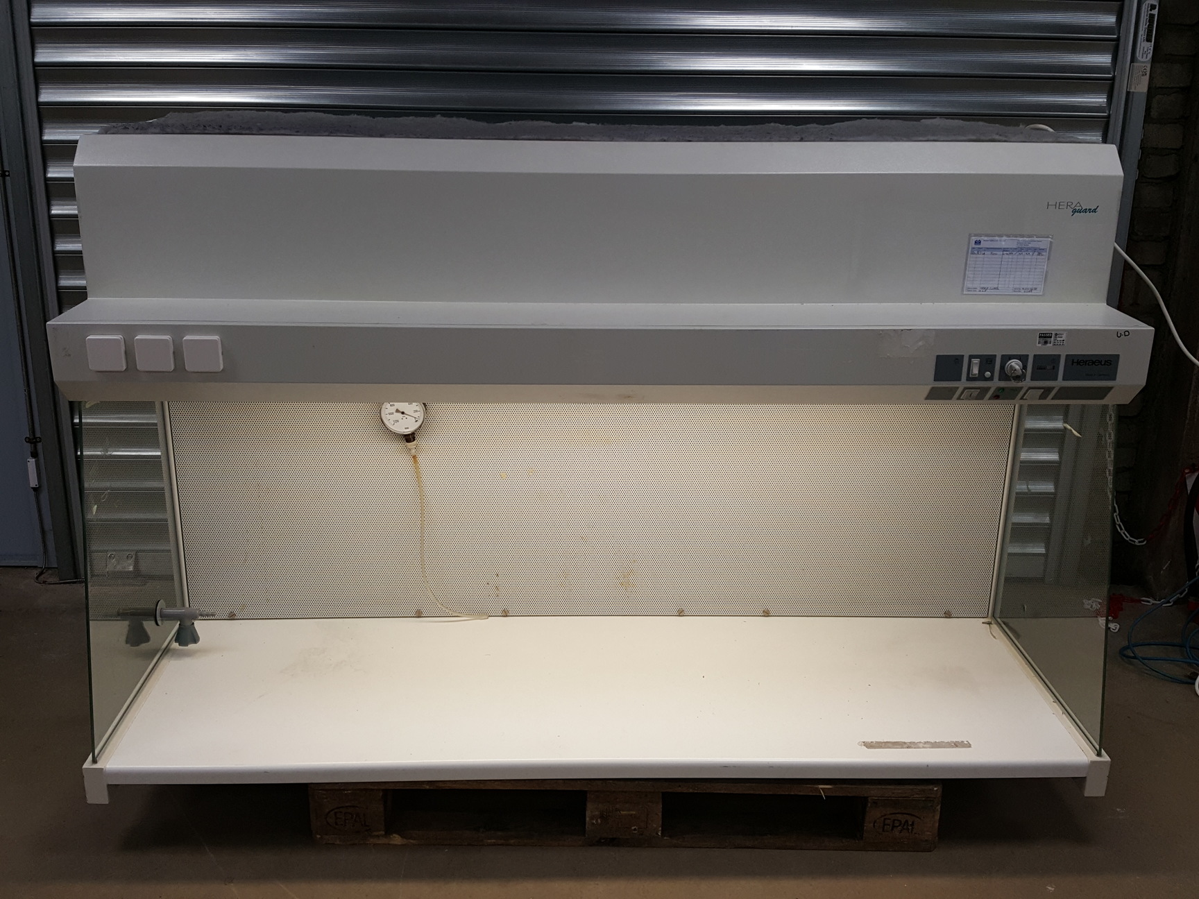 Image of Kendro Heraeus Hera Guard Flow Cabinet Clean Bench Type HPH 18 Lab Laminar Flow