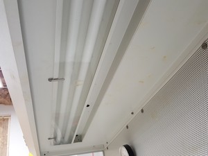 Thumbnail image of Kendro Heraeus Hera Guard Flow Cabinet Clean Bench Type HPH 18 Lab Laminar Flow