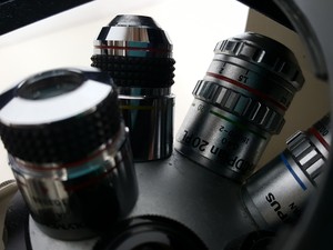 Thumbnail image of Olympus IMT-2 Microscope w/ 4 x Objectives - LWD CDPlan 40PL, 20PL,  SPlan 10PL