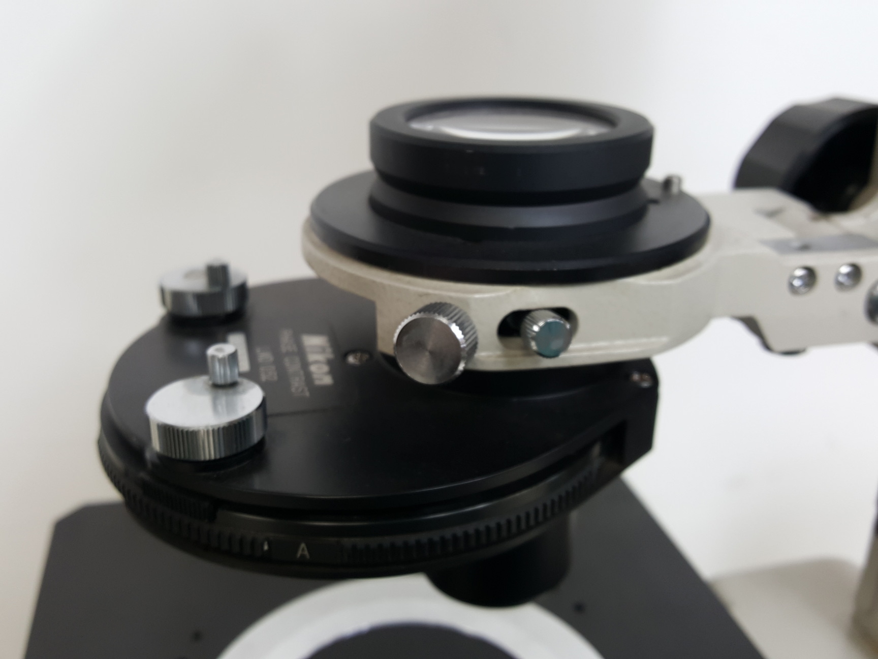 Image of Nikon Diaphot Phase Contrast Microscope & 3 x Objectives Spares/Repairs