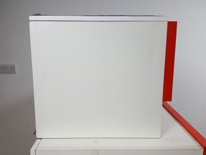 Thumbnail image of Microflow Laminar Flow Cabinet / Hood Lab