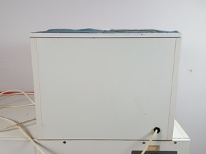 Thumbnail image of Microflow Laminar Flow Cabinet / Hood Lab