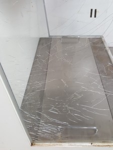 Thumbnail image of Bioquell/MDH Laminar Flow Hood / Cabinet Clean-Air Lab