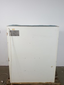 Thumbnail image of Bioquell/MDH Laminar Flow Hood / Cabinet Clean-Air Lab